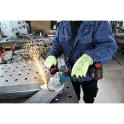 Set De Base Bosch 2 Batteries ProCORE18V 8.0Ah + 1 Chargeur GAL 1880 CV Professional -Outils Séries Magasin AFD 81905